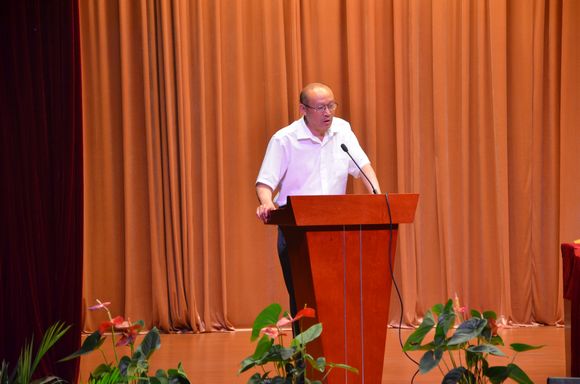 新疆班学员领队王家宁在结业典礼上发言   22.jpg